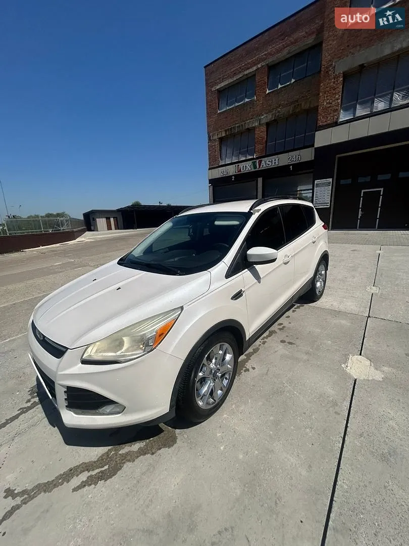 2014 Ford Escape - фото 1