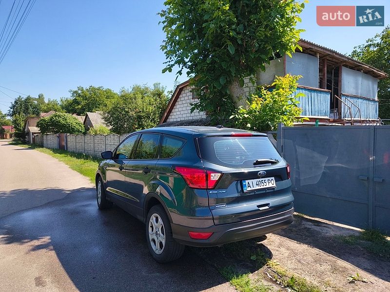 Позашляховик / Кросовер Ford Escape 2019 в Борисполі