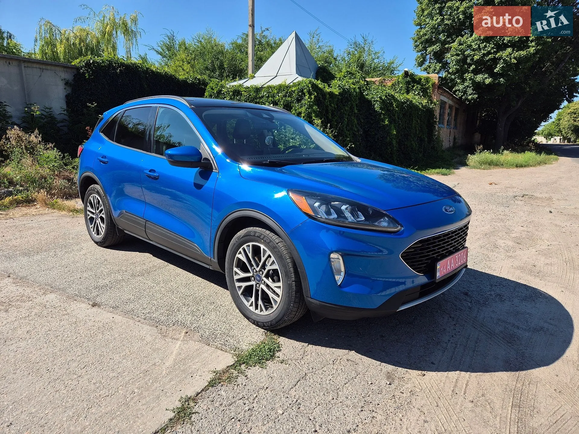 2020 Ford Escape - фото 1