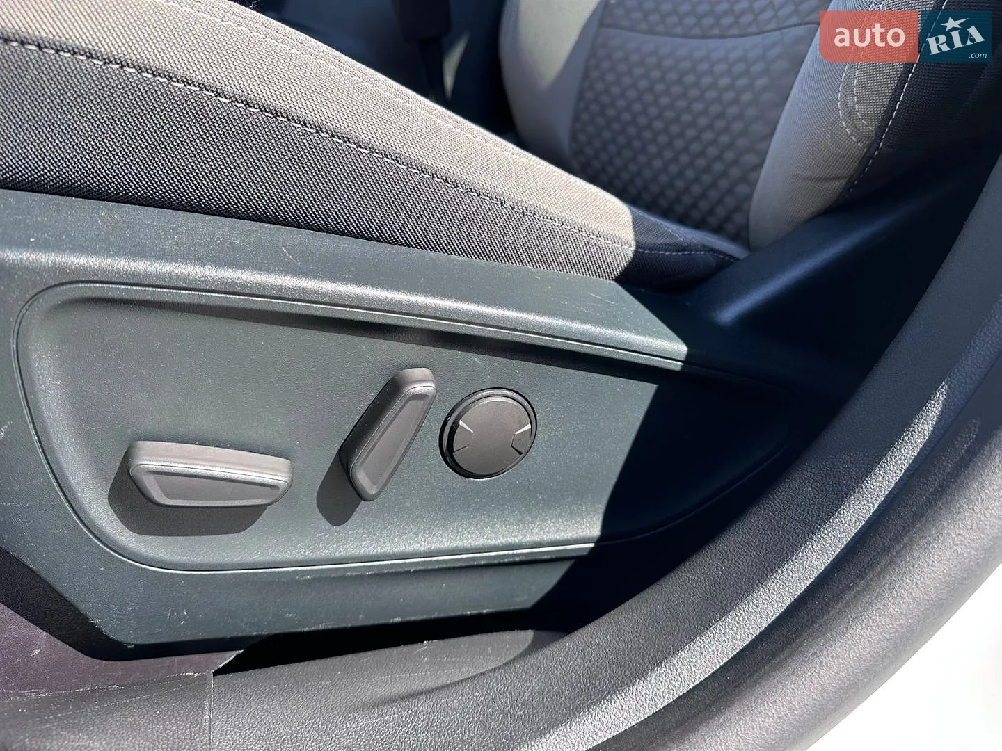 2020 Ford Escape - мініатюра 38
