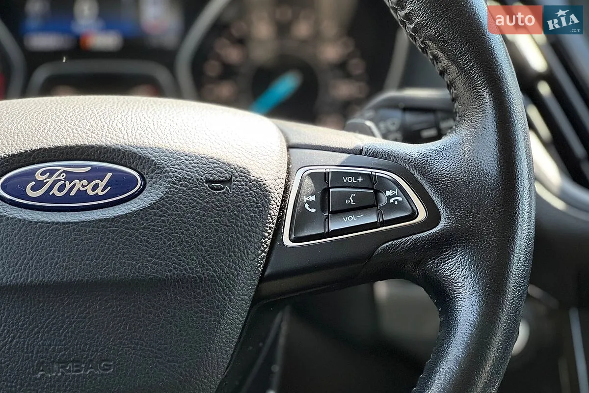 2017 Ford Escape - мініатюра 16