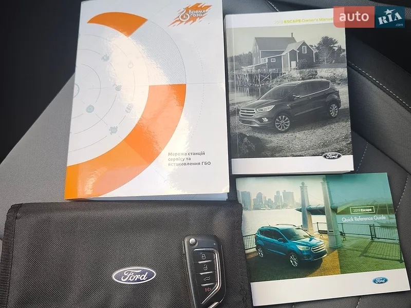 Позашляховик / Кросовер Ford Escape 2019 в Ірпені документ