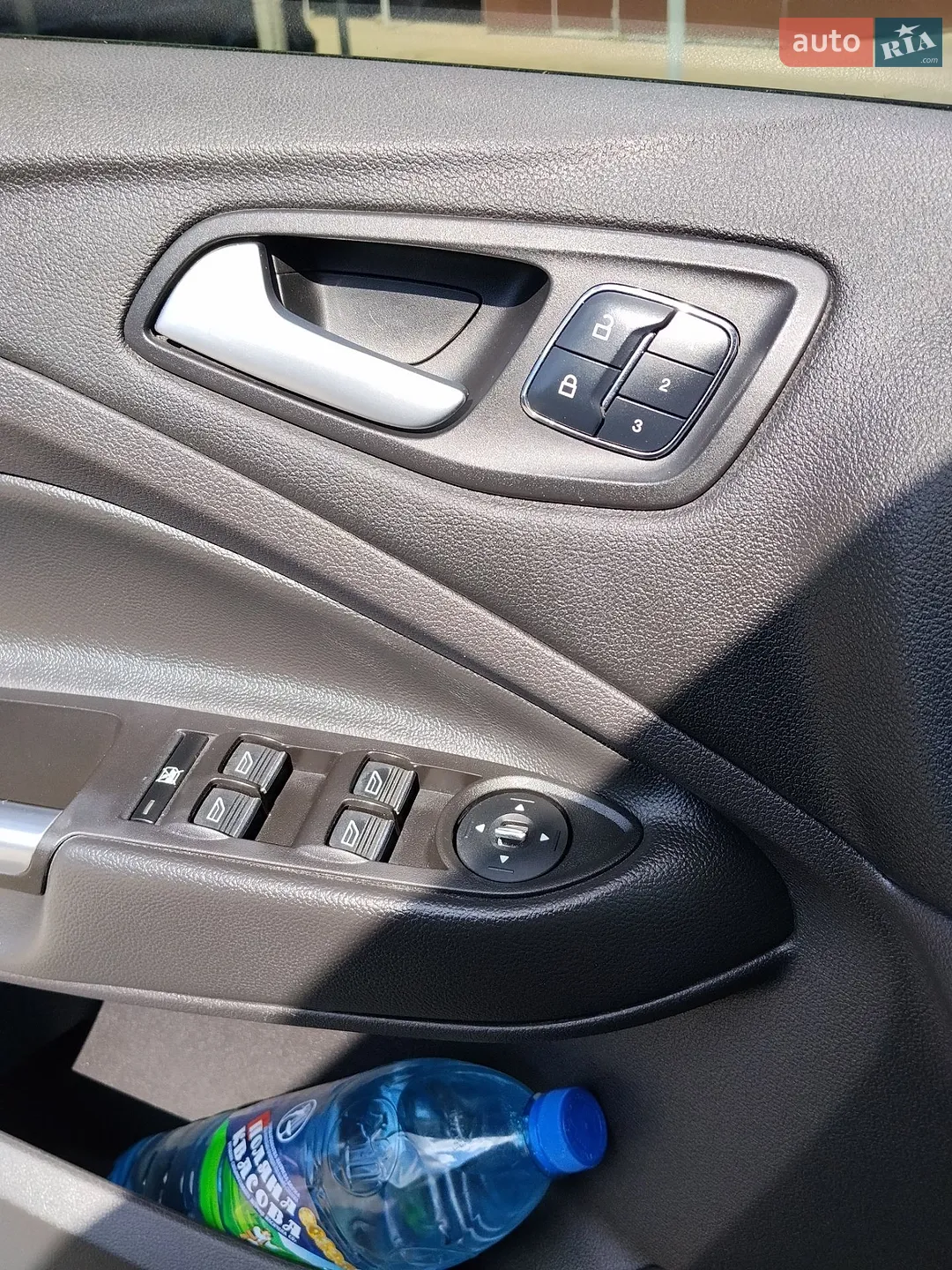 2015 Ford Escape - мініатюра 31