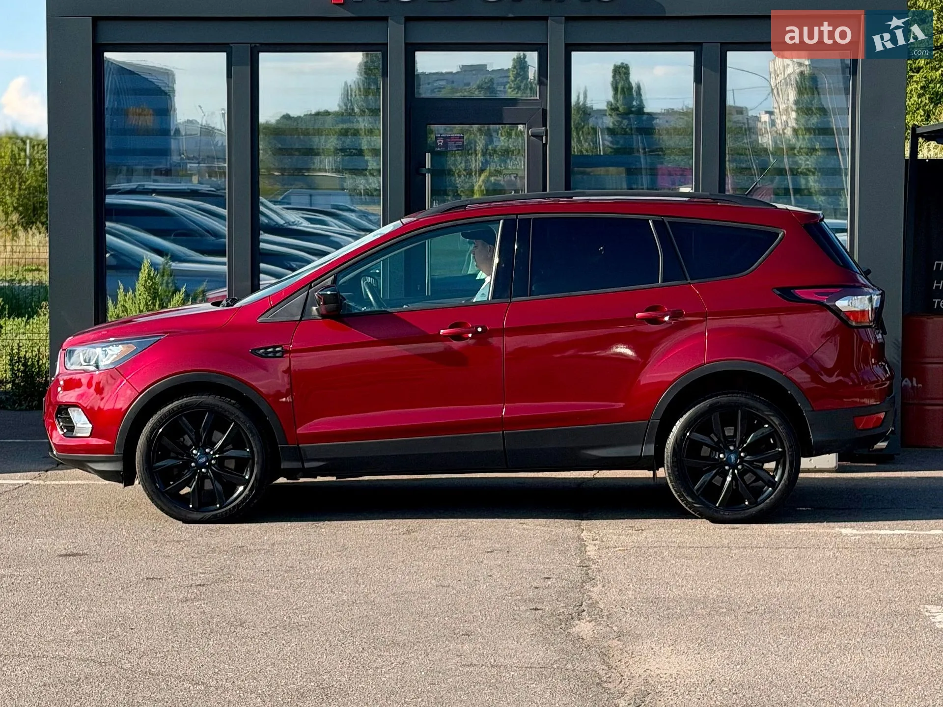 2017 Ford Escape - мініатюра 3