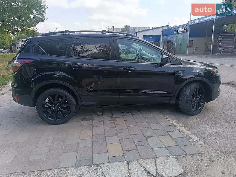 Ford Escape 2017