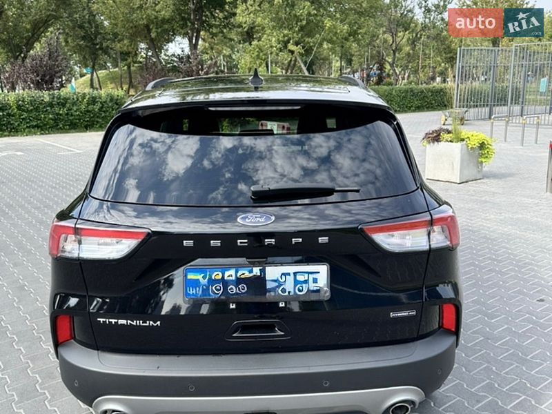 Позашляховик / Кросовер Ford Escape 2021 в Броварах