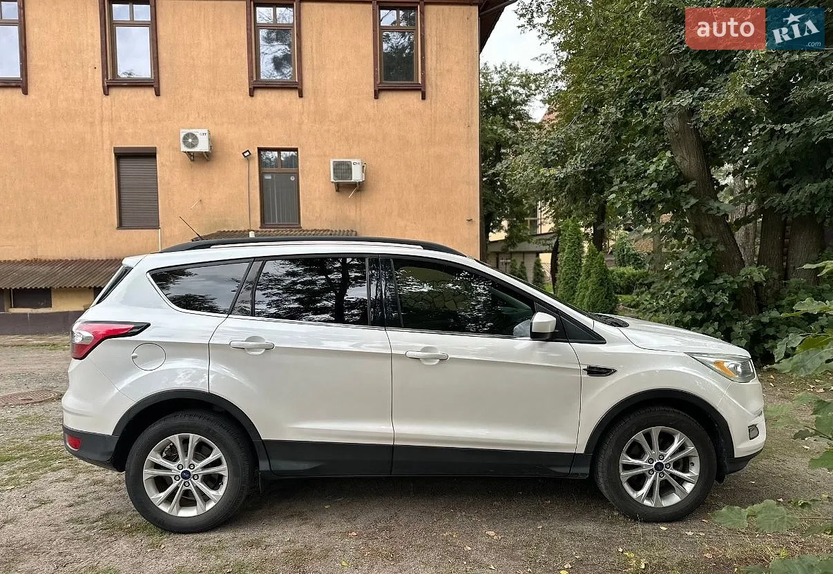 2016 Ford Escape - мініатюра 2