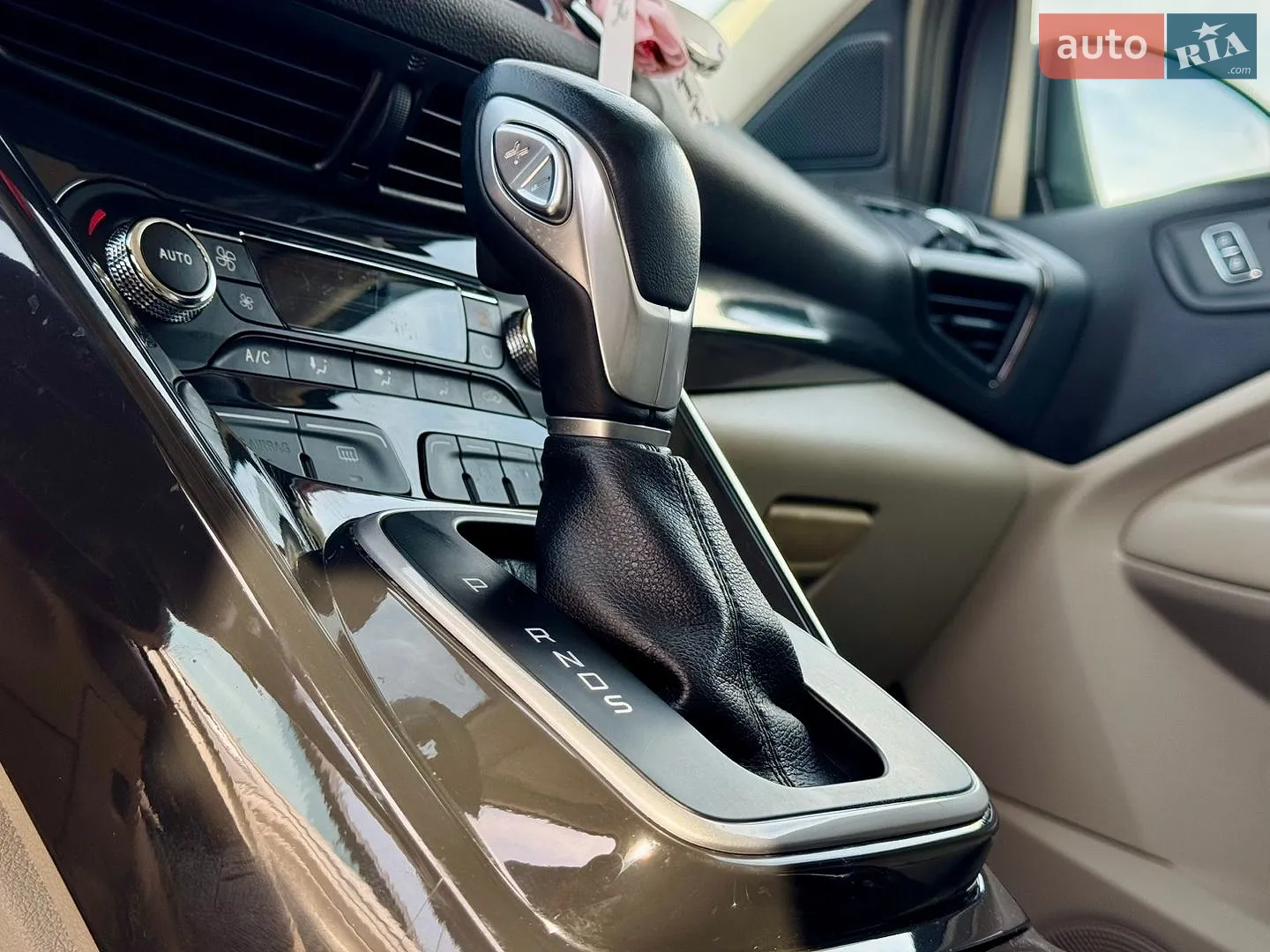 2013 Ford Escape - мініатюра 9