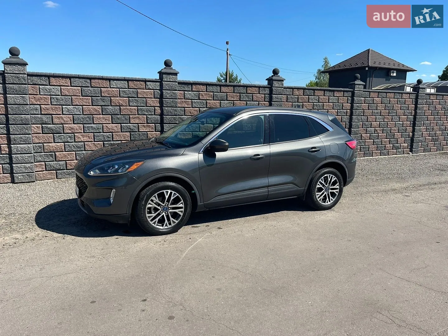 2019 Ford Escape - мініатюра 2