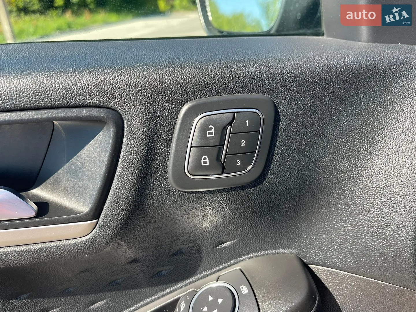 2019 Ford Escape - мініатюра 17