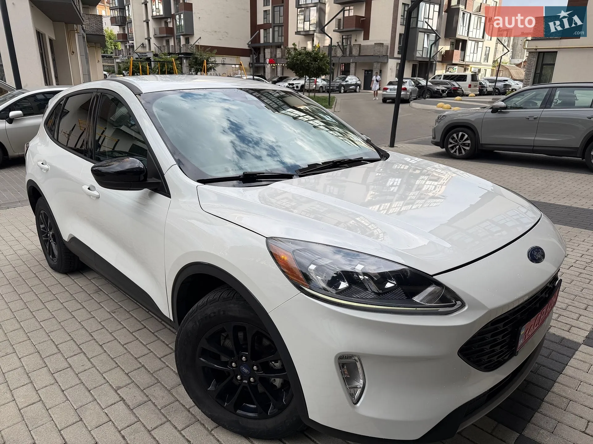 2020 Ford Escape - мініатюра 2
