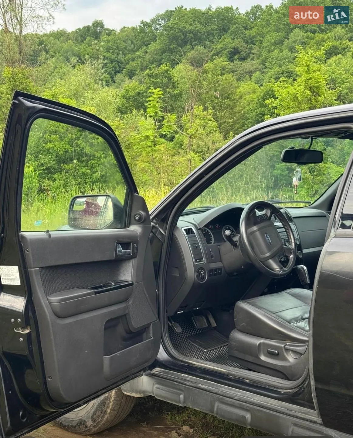 2011 Ford Escape - мініатюра 4