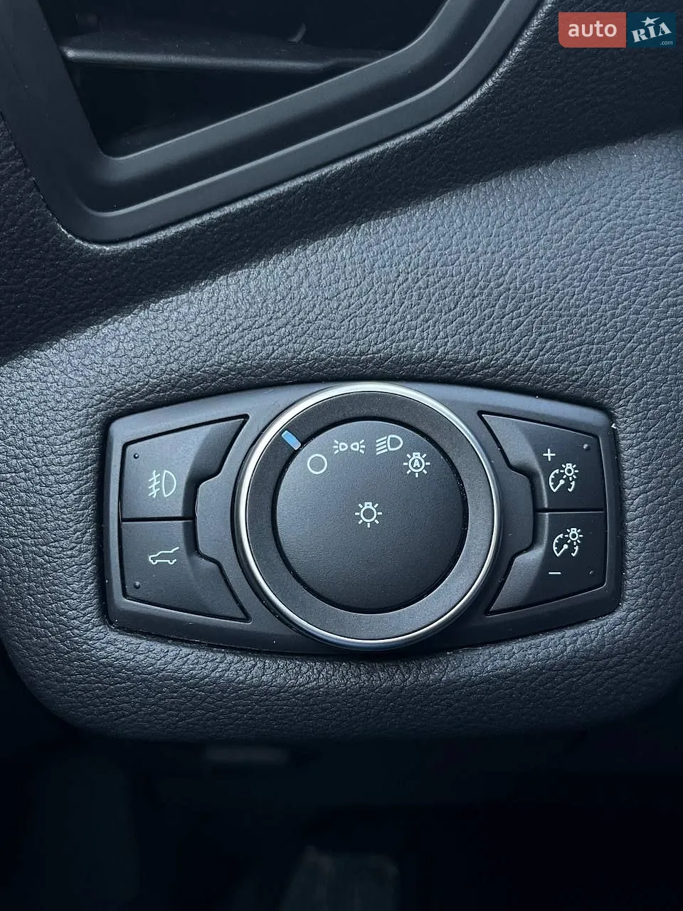 2018 Ford Escape - мініатюра 18
