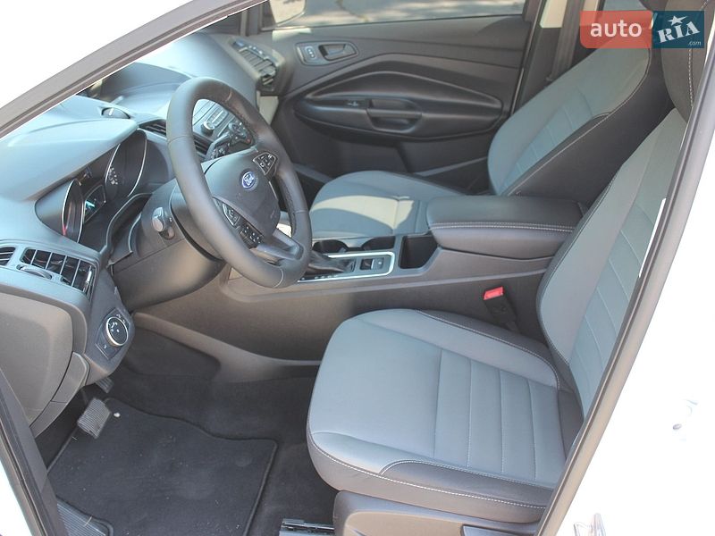 Внедорожник / Кроссовер Ford Escape 2019 в Днепре