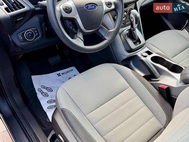 Позашляховик / Кросовер Ford Escape 2015 в Оржеві