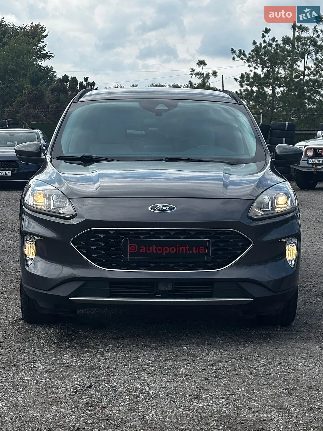 2019 Ford Escape - фото 1