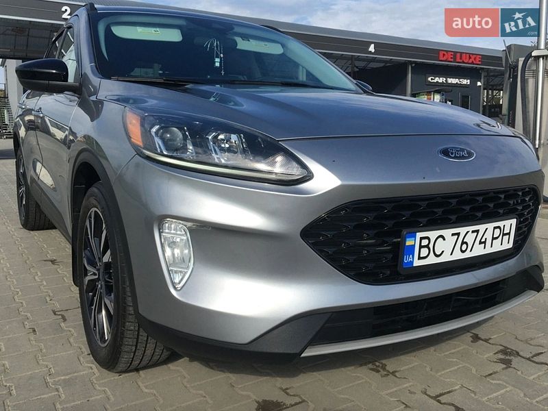 Внедорожник / Кроссовер Ford Escape 2021 в Львове