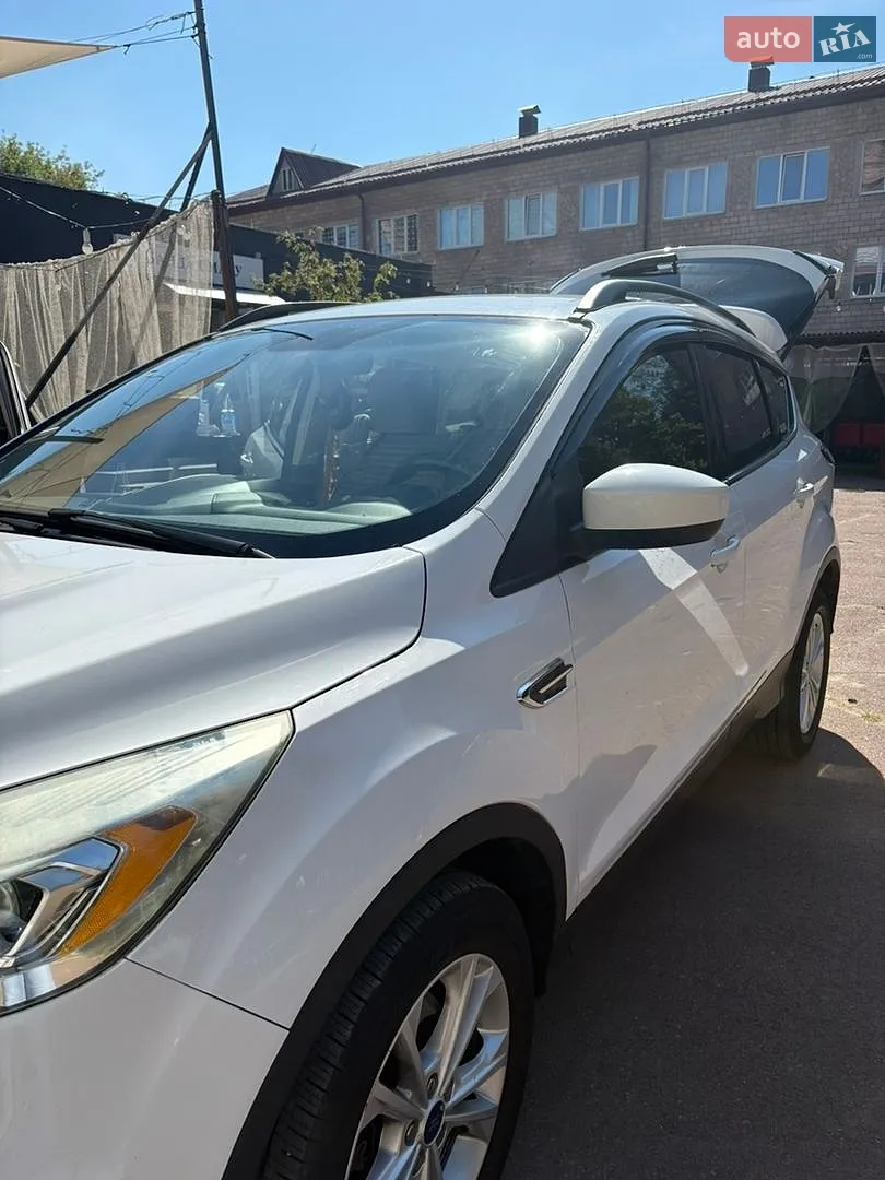 2016 Ford Escape - мініатюра 2