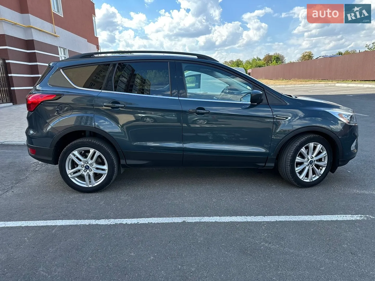 2019 Ford Escape - мініатюра 4