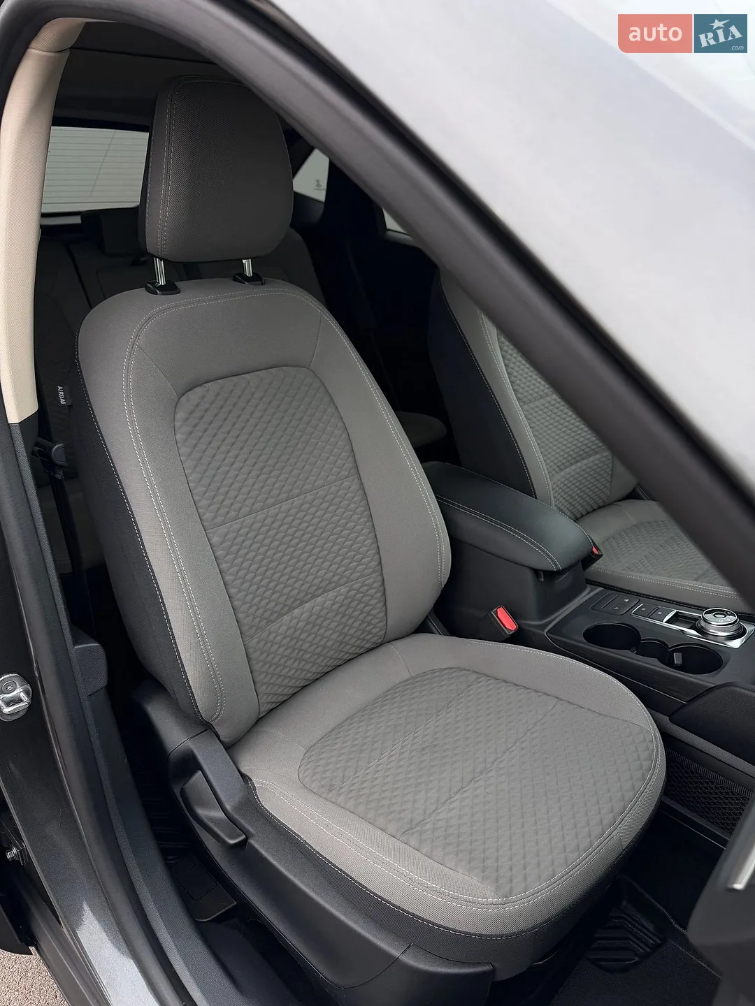 2020 Ford Escape - мініатюра 40