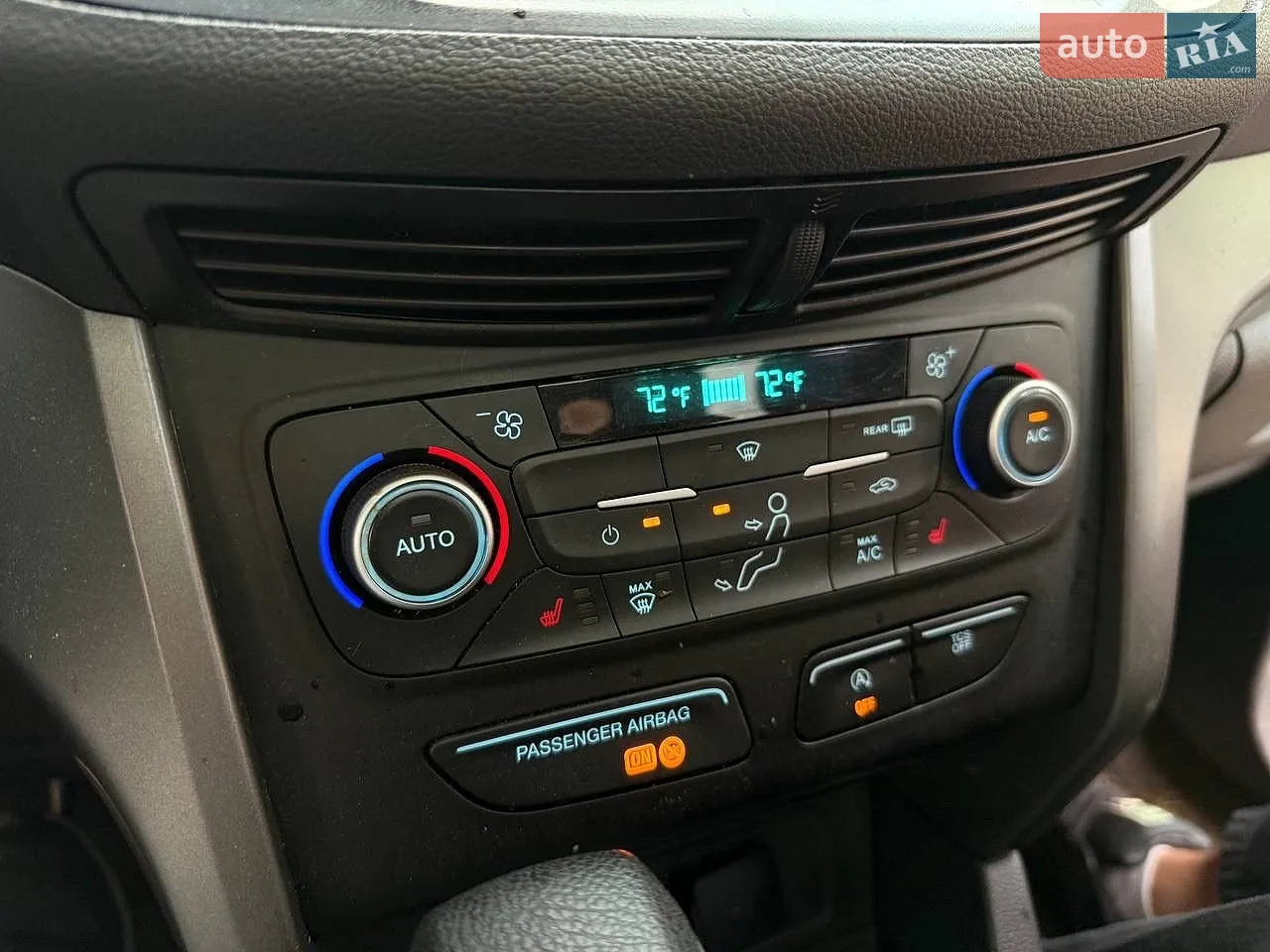 2018 Ford Escape - мініатюра 16