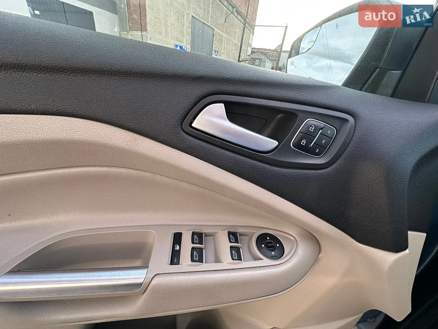 2018 Ford Escape - мініатюра 16