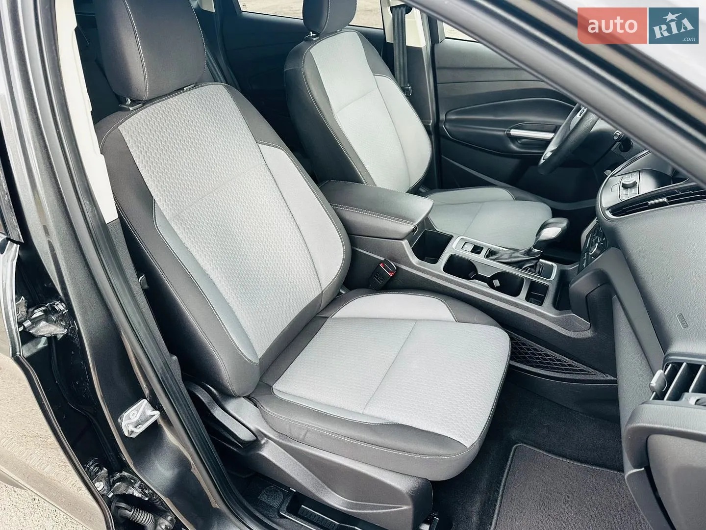2019 Ford Escape - мініатюра 23