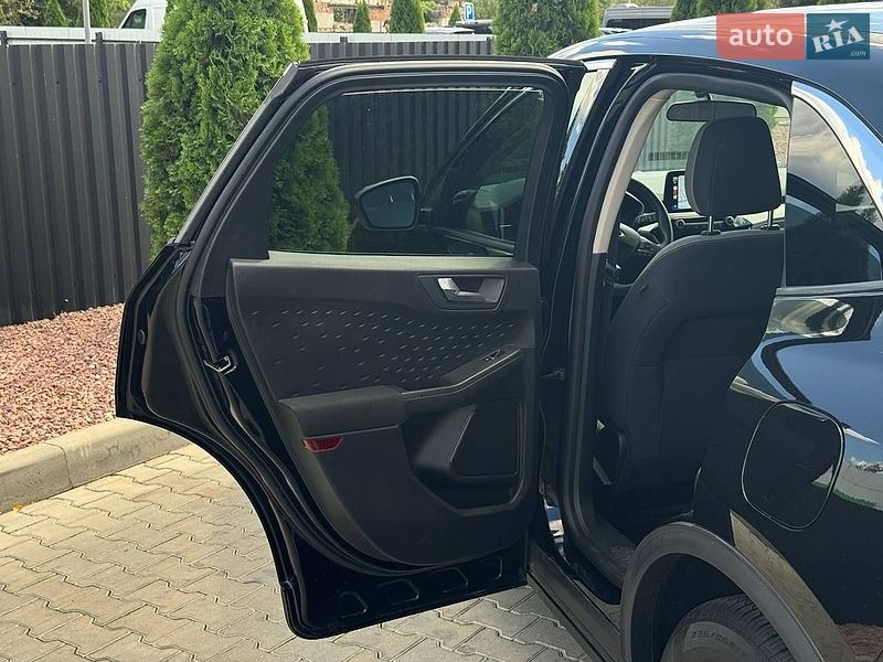 Внедорожник / Кроссовер Ford Escape 2020 в Одессе