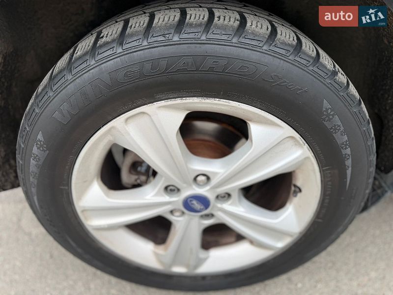Позашляховик / Кросовер Ford Escape 2012 в Києві
