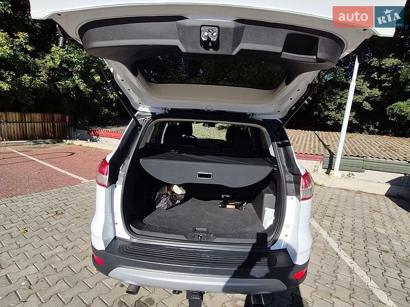 Позашляховик / Кросовер Ford Escape 2015 в Вінниці