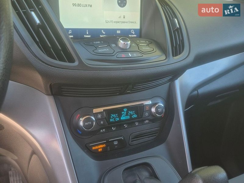 Позашляховик / Кросовер Ford Escape 2015 в Вінниці