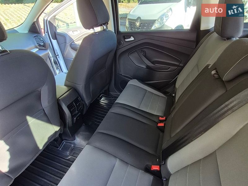 Позашляховик / Кросовер Ford Escape 2015 в Вінниці