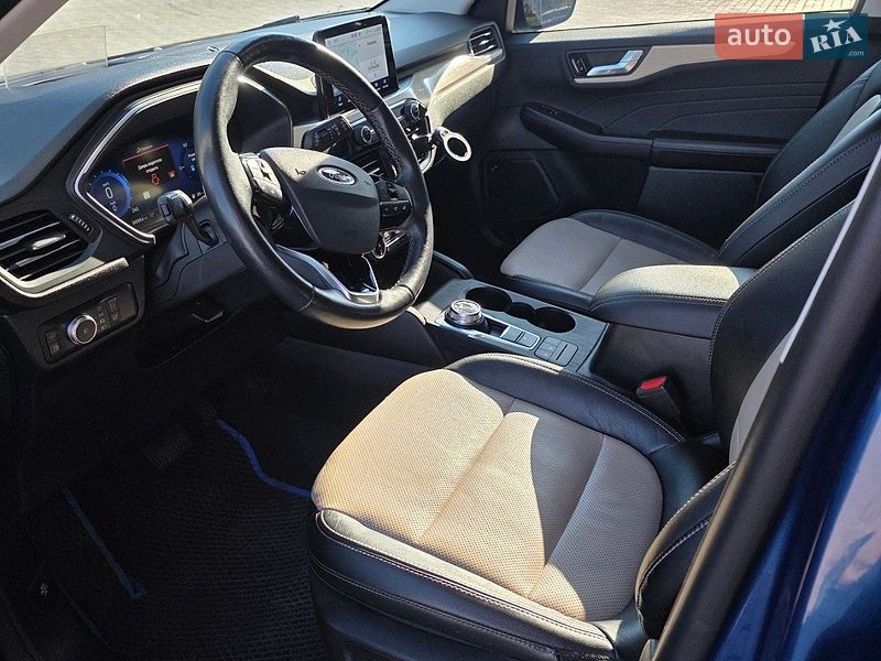 Позашляховик / Кросовер Ford Escape 2022 в Дніпрі