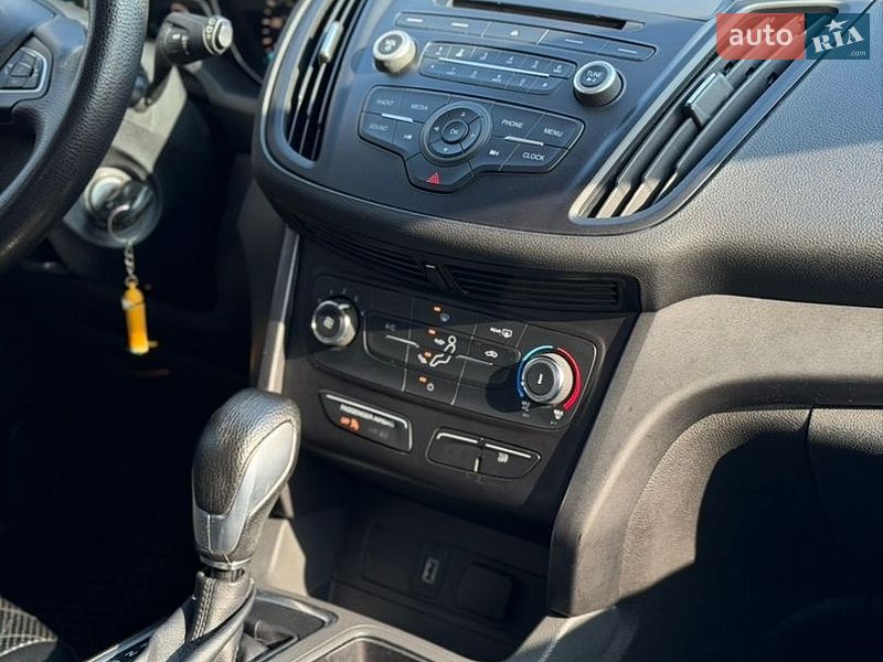 Внедорожник / Кроссовер Ford Escape 2017 в Ивано-Франковске фото 35 Внедорожник / Кроссовер Ford Escape 2017 в Ивано-Франковске