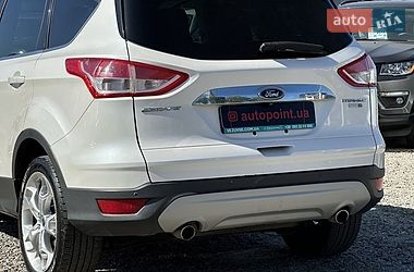 Внедорожник / Кроссовер Ford Escape 2013 в Белогородке