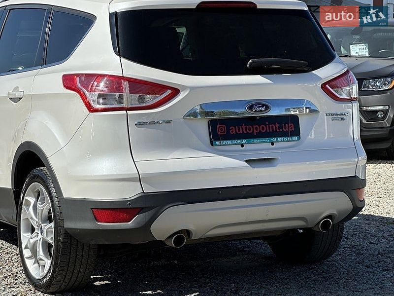 Внедорожник / Кроссовер Ford Escape 2013 в Белогородке