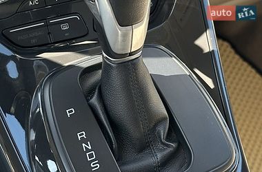 Внедорожник / Кроссовер Ford Escape 2013 в Белогородке