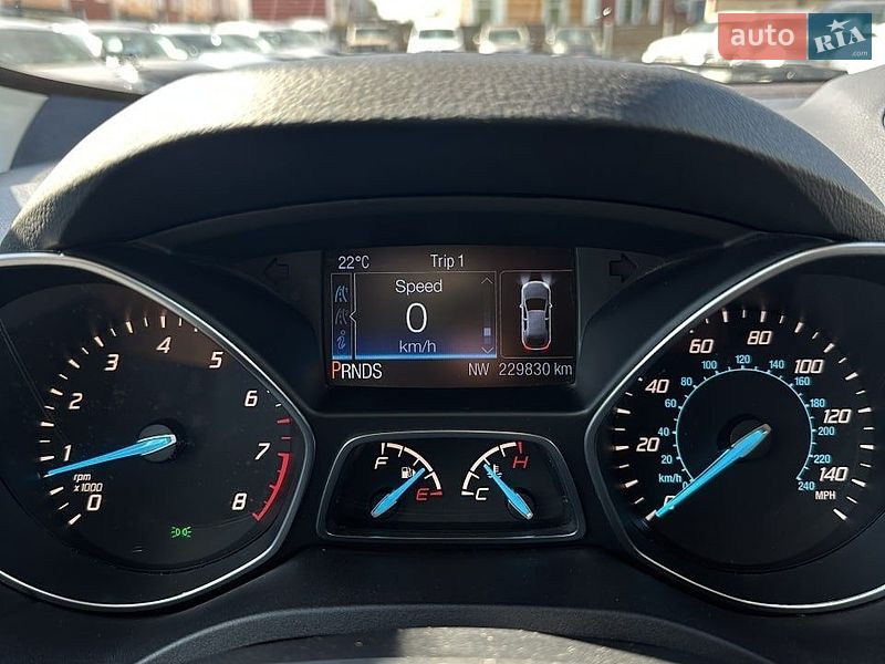 Внедорожник / Кроссовер Ford Escape 2013 в Белогородке