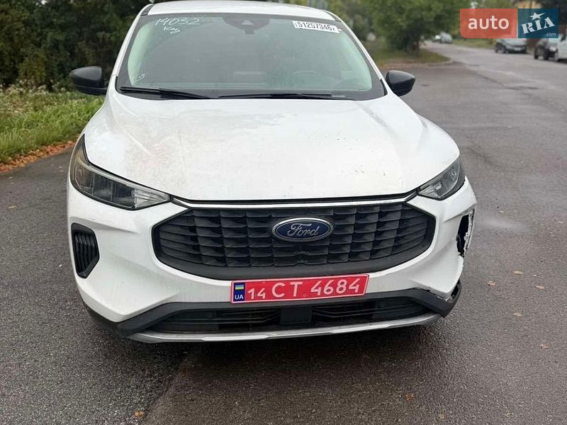 Внедорожник / Кроссовер Ford Escape 2023 в Львове
