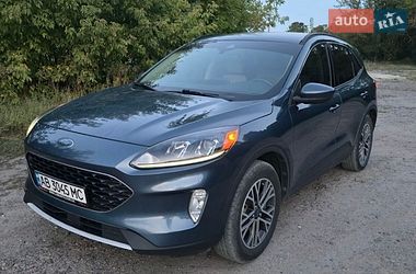 Внедорожник / Кроссовер Ford Escape 2020 в Шаргороде