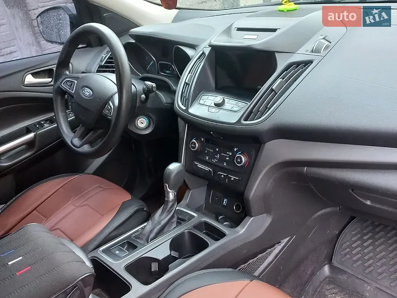 Ford Escape 2017