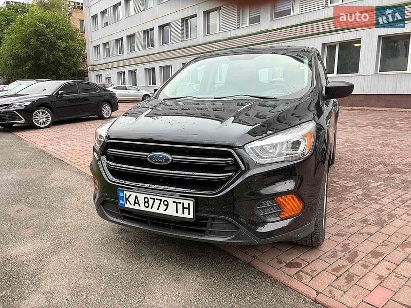 Внедорожник / Кроссовер Ford Escape 2019 в Киеве