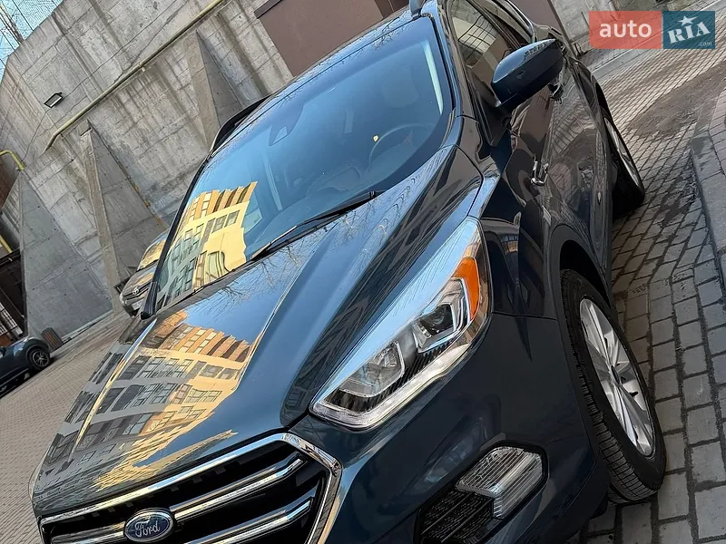 Ford Escape