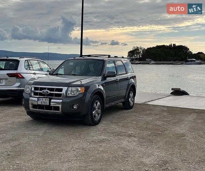 Ford Escape