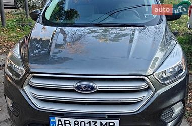 Внедорожник / Кроссовер Ford Escape 2019 в Павлограде