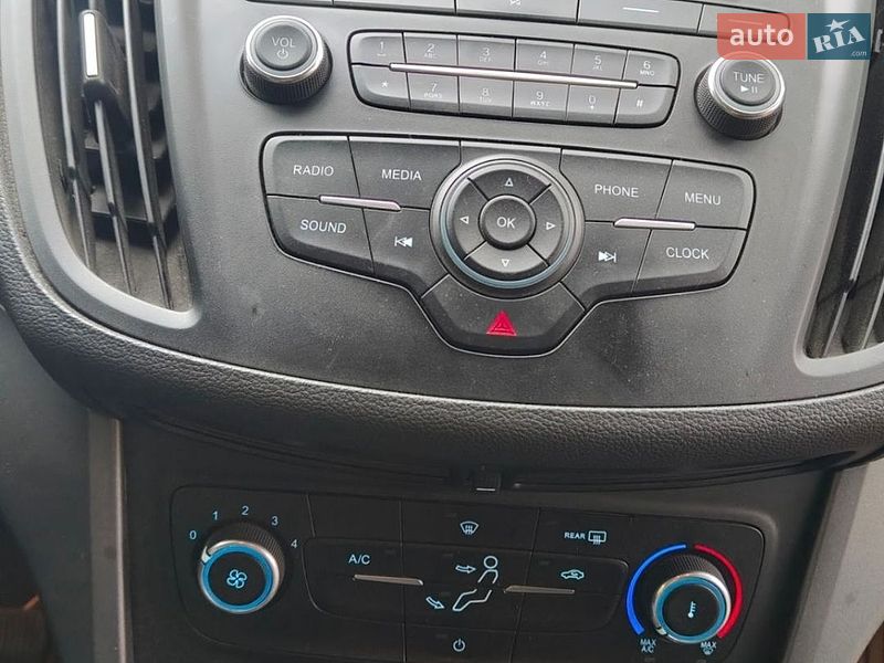 Внедорожник / Кроссовер Ford Escape 2019 в Остроге