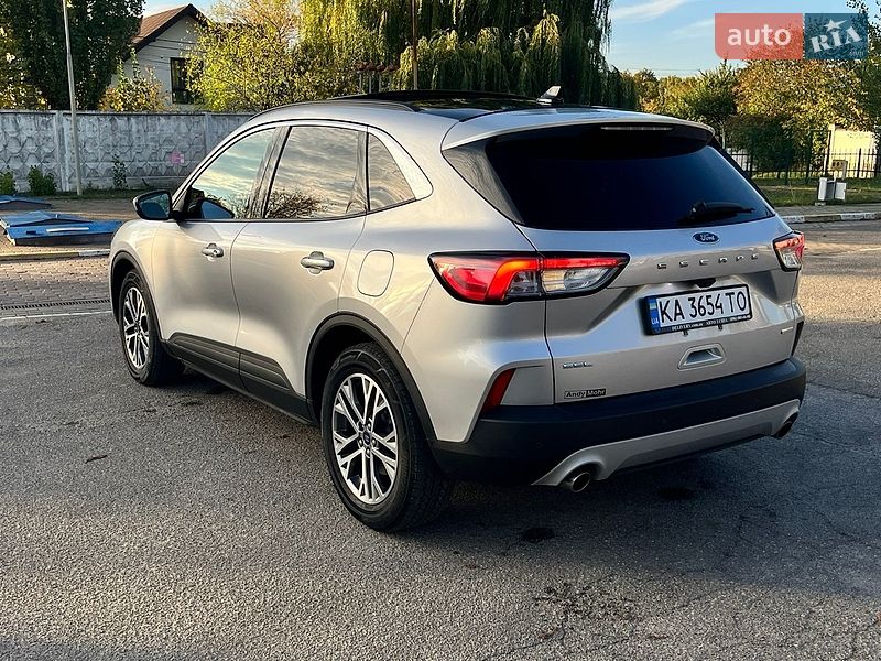 Позашляховик / Кросовер Ford Escape 2019 в Василькові