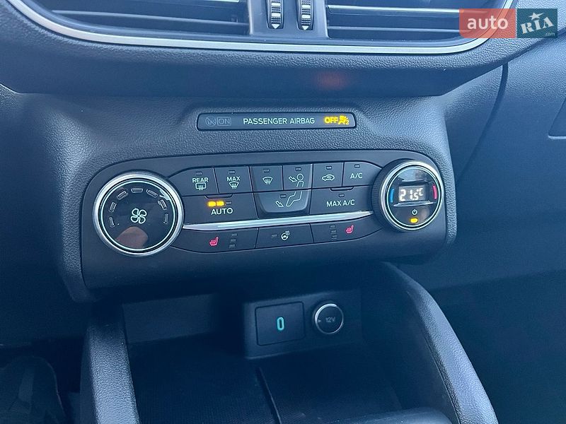 Позашляховик / Кросовер Ford Escape 2019 в Василькові