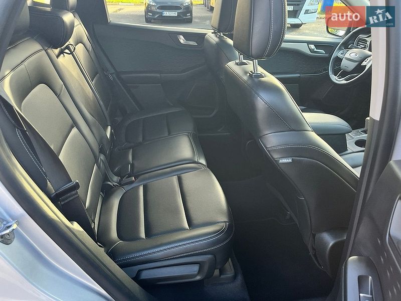 Позашляховик / Кросовер Ford Escape 2019 в Василькові