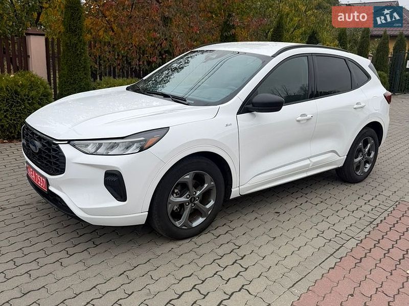 Внедорожник / Кроссовер Ford Escape 2023 в Львове